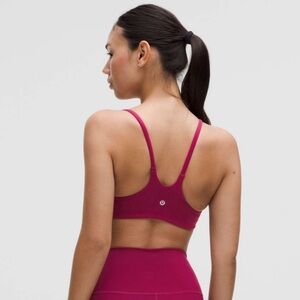 NWT Lululemon Wunder Train Strappy Racer Bra *Light Support, A/B
Magenta Smoke